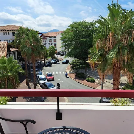 Superbe T3 Au Centre .parking Apartamento Hendaye