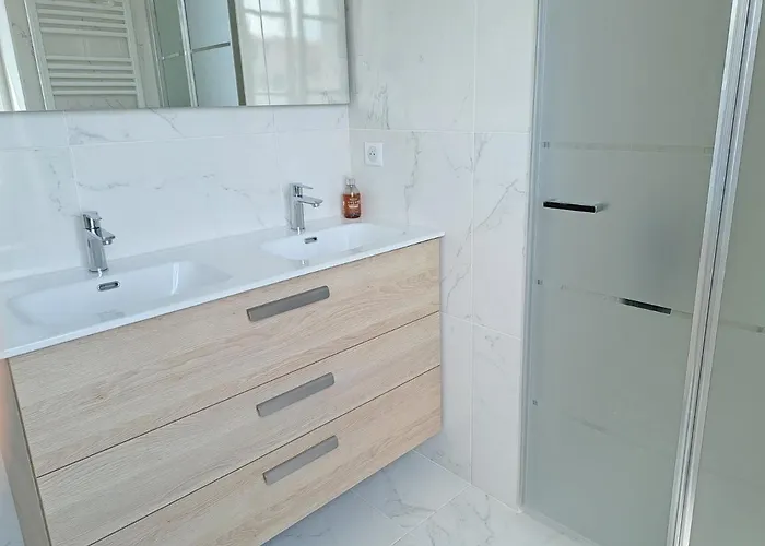 Apartamento Superbe T3 Au Centre .parking Hendaye