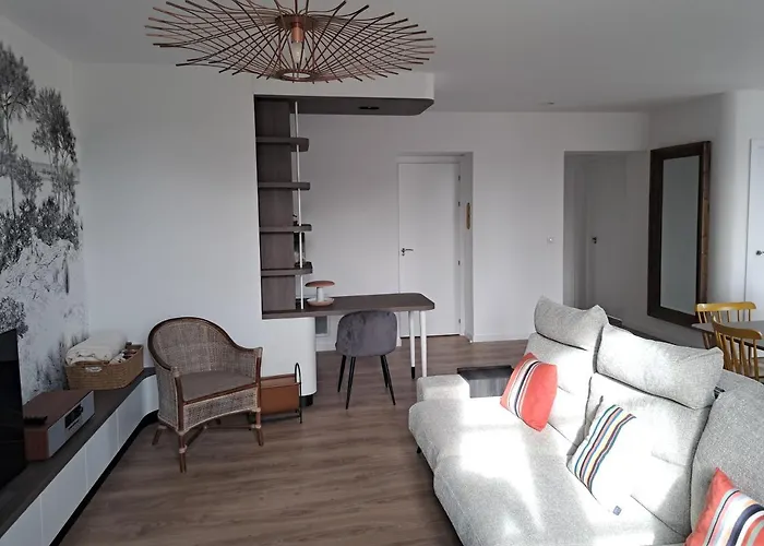Superbe T3 Au Centre .parking Apartamento *